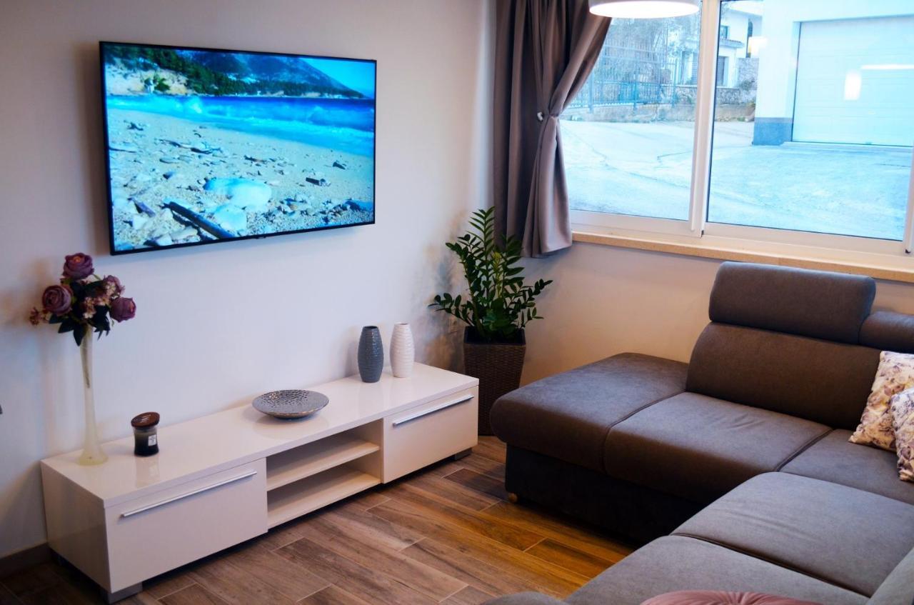 Apartments Rina - Kneze Рачище Екстер'єр фото