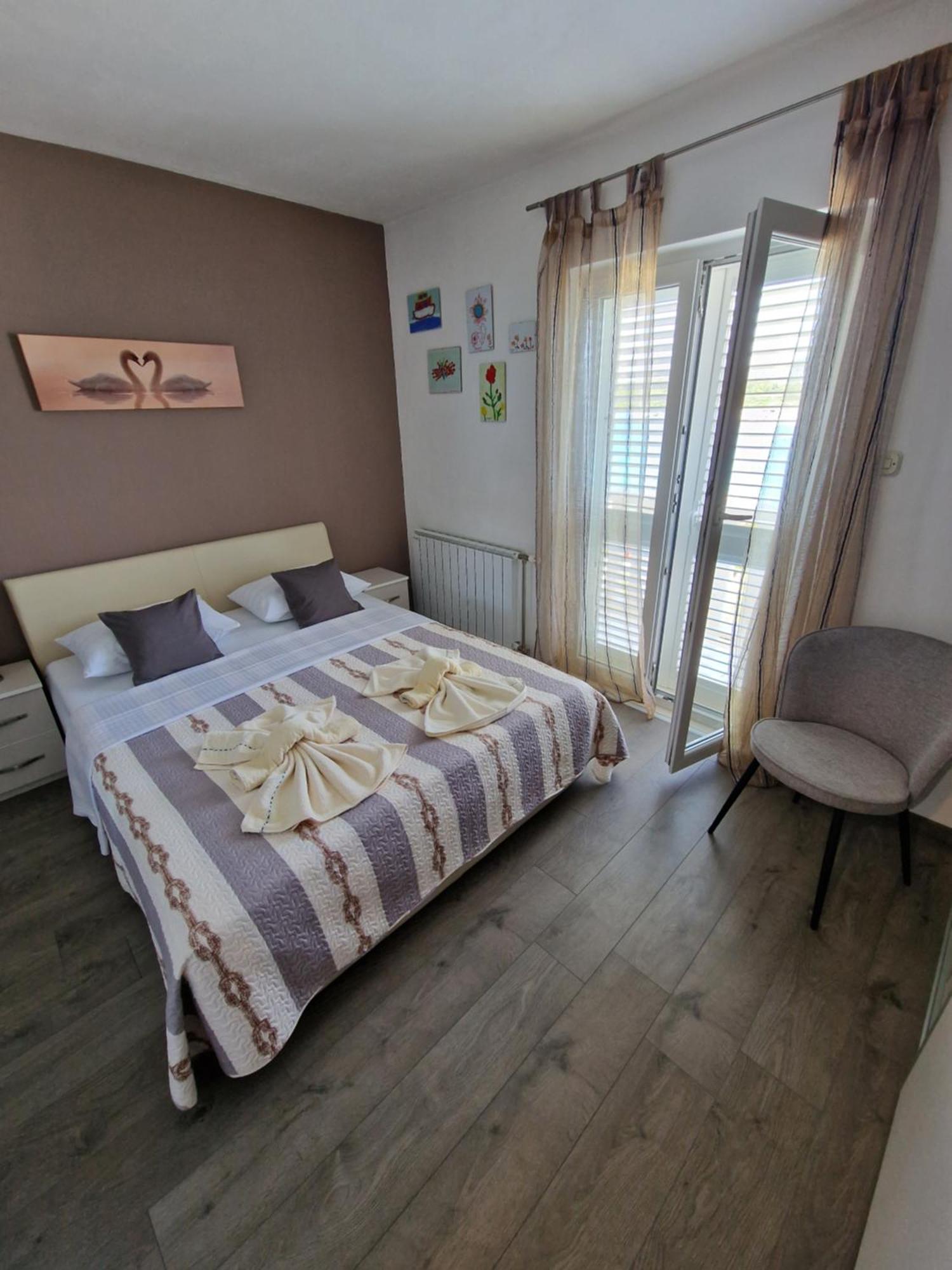 Apartments Rina - Kneze Рачище Номер фото
