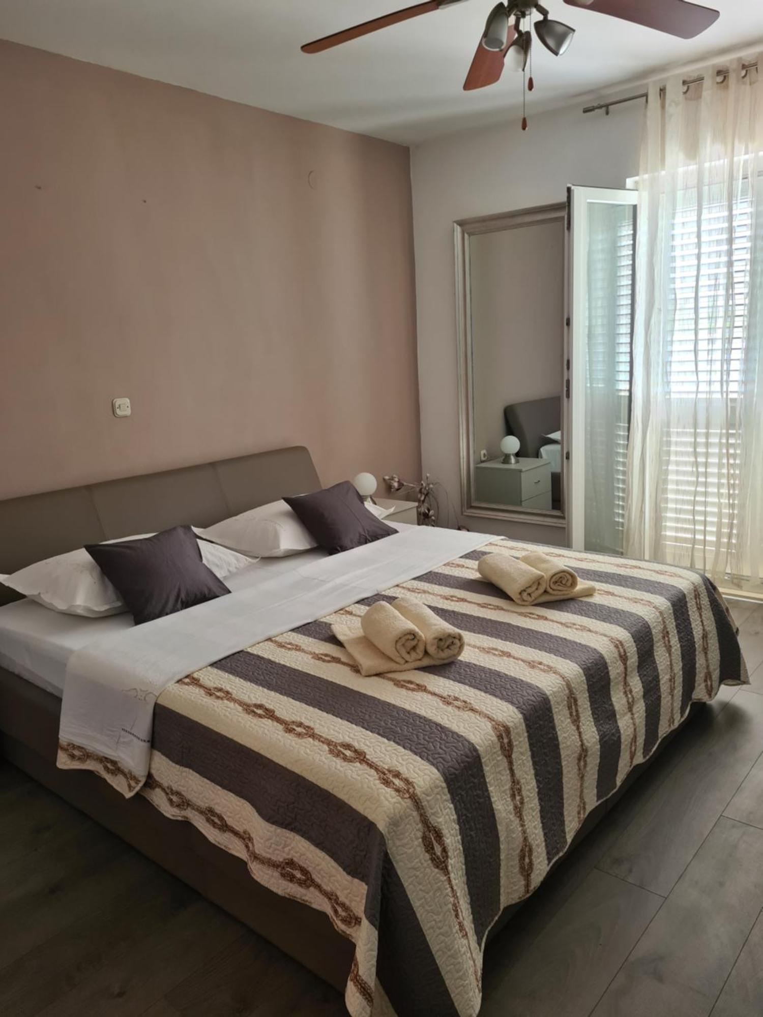 Apartments Rina - Kneze Рачище Номер фото